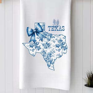 Texas Chinoiserie Towel, Texas Bluebonnet Decorative Towel, State of Texas Kitchen Dish Towel, Farmhouse, Decor, Hostess Friend Gift