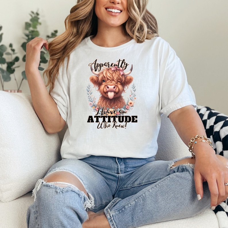 Women's MOOOOODY Cow Graphic T-Shirt - Funny Cute Cow Lover Tee, Short Sleeve Casual Top (Green, Medium)