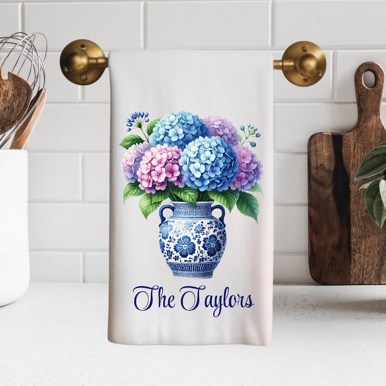 TwinklingWares Ginger Jar Hydrangea Kitchen Towel