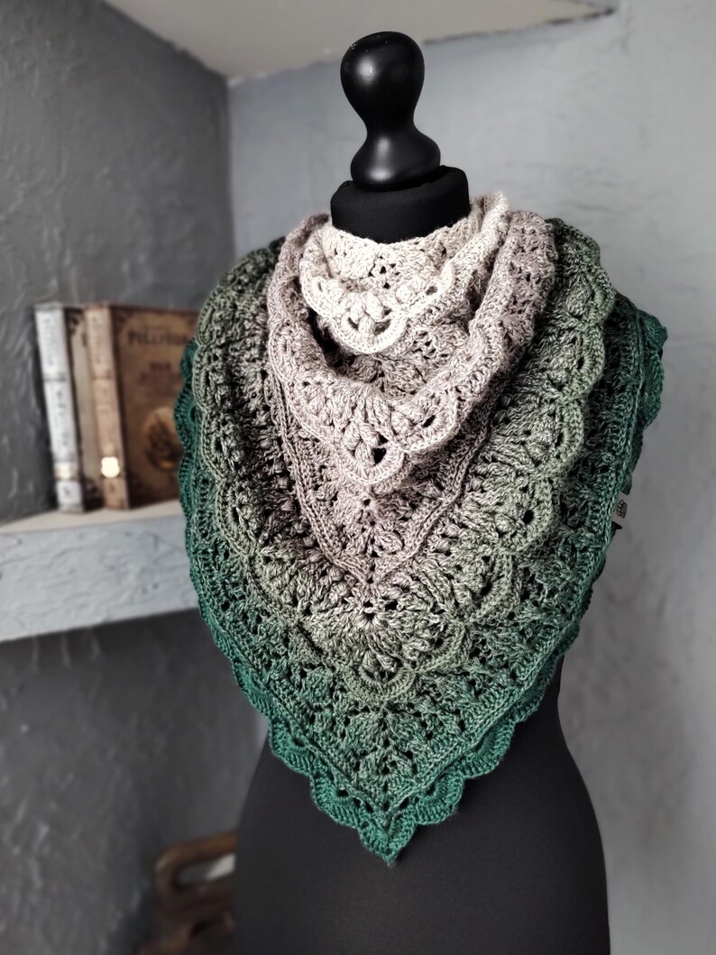 Aurora Crochet Pattern - Etsy