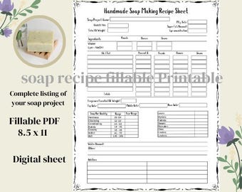 Könnte beinhalten: Druckbare Seifenherstellungs-Rezeptkarte mit einer leeren Tabelle zum Auflisten von Zutaten, Natronlauge, Wasser und Duftstoffen. Die Karte enthält auch eine Tabelle für die Qualität der Seifenstange, einen Abschnitt für Notizen und einen Abschnitt für Zusätze. Die Karte ist 8,5 x 11 Zoll groß.