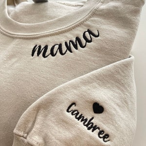 Mama Embroidered Sweatshirt, Custom Mama Shirt With Kids&#39; Names, Pregnancy Reveal Crewneck, Gift for New Mom, Mother&#39;s Day Gift