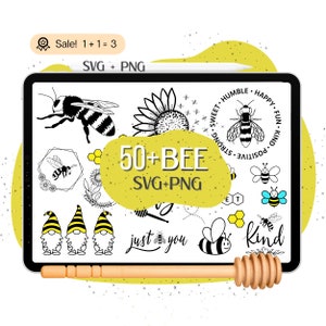 Pode incluir: Uma ilustração digital de uma tela de tablet que exibe uma coleção de mais de 50 arquivos SVG e PNG com tema de abelhas. A imagem inclui abelhas, favos de mel, flores e citações inspiradoras como "Just You" e "Kind".