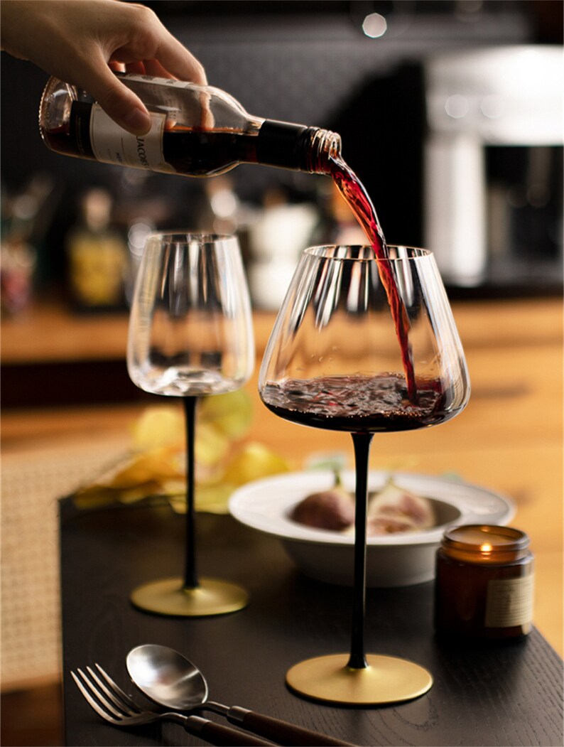 Black Stemmed Red Wine Glasses / Burgundy Goblets / Home Light Etsy