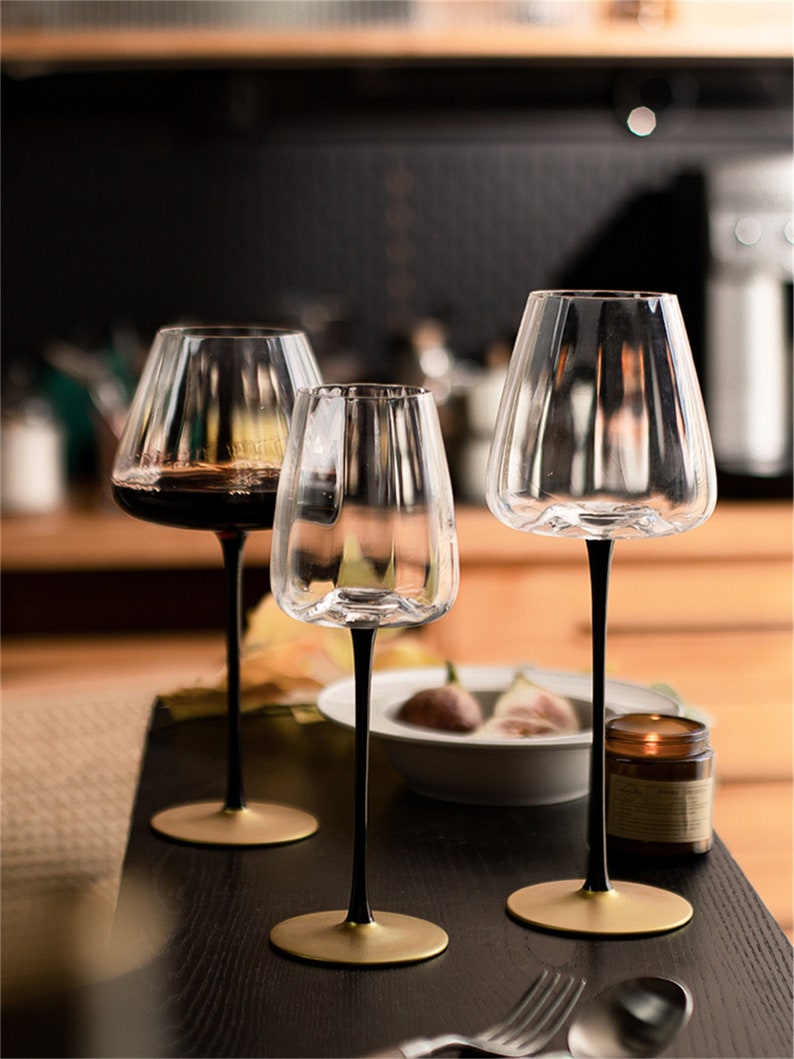 Black Stemmed Red Wine Glasses / Burgundy Goblets / Home Light Etsy