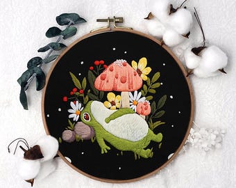 Whimsical Frog Embroidery Kit, Starter Hoop Art with Flowers & Mushrooms, Easy Modern Needlework, Aesthetic DIY Set