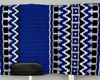 Manta de exhibición western geométrica azul real, almohadilla para silla de montar tejida a mano de lana de Nueva Zelanda