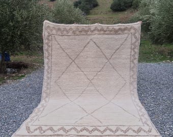 Handmade Moroccan Wool Rug, Beni Mrirt Style, Geometric Design (160x260 cm) - handmade rug, Berber rug, soft wool, soft area natural color