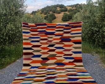 Handmade Beni Ourain Rug: White Moroccan Berber Rug