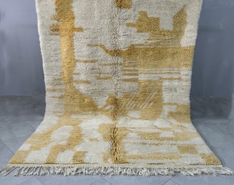 tapis blanc et jaune, tapis fait main sur mesure, teppich berbère, tapis marocain, tapis mrirt de luxe, haute qualité, tapis beni ourain