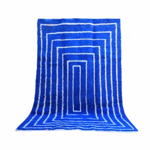 tapis marocain bleu, teppich, tapis tissé à la main, tapis beni ourain, tapis berbère, tapis de laine, tapis de zone, ligne blanchem bleu