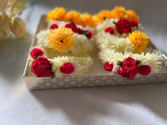 Flower bangles for wedding deals