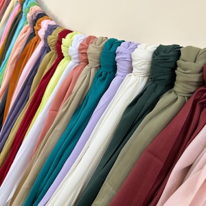 50 châles pashmina en vrac - châle personnalisé - écharpe de mariage - châle de demoiselle d&#39;honneur - écharpe pashmina - châles pour mariage - châles de mariage cadeau