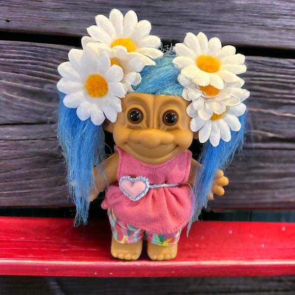 Vintage Troll Doll- 4" Russ Troll- Flower Friend