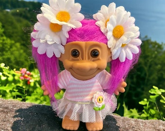 Vintage Troll Doll- 4" Russ Troll- Daisy Darling