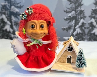 Muñeca troll Russ vintage de 4 pulgadas - Princesa navideña con adorno