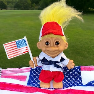 Vintage Troll Doll- 4&quot; Russ Troll- Patriotic Troll