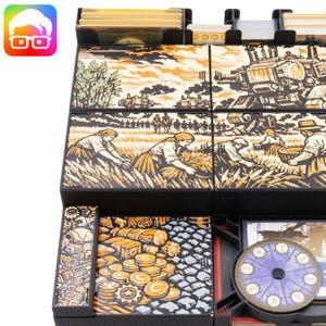 Può includere: Un organizer per giochi da tavolo con illustrazioni dettagliate in nero, arancione e crema. L'opera d'arte raffigura scene di agricoltura, treni e un quadrante simile a un orologio. L'organizer ha più scomparti per carte e pezzi del gioco.