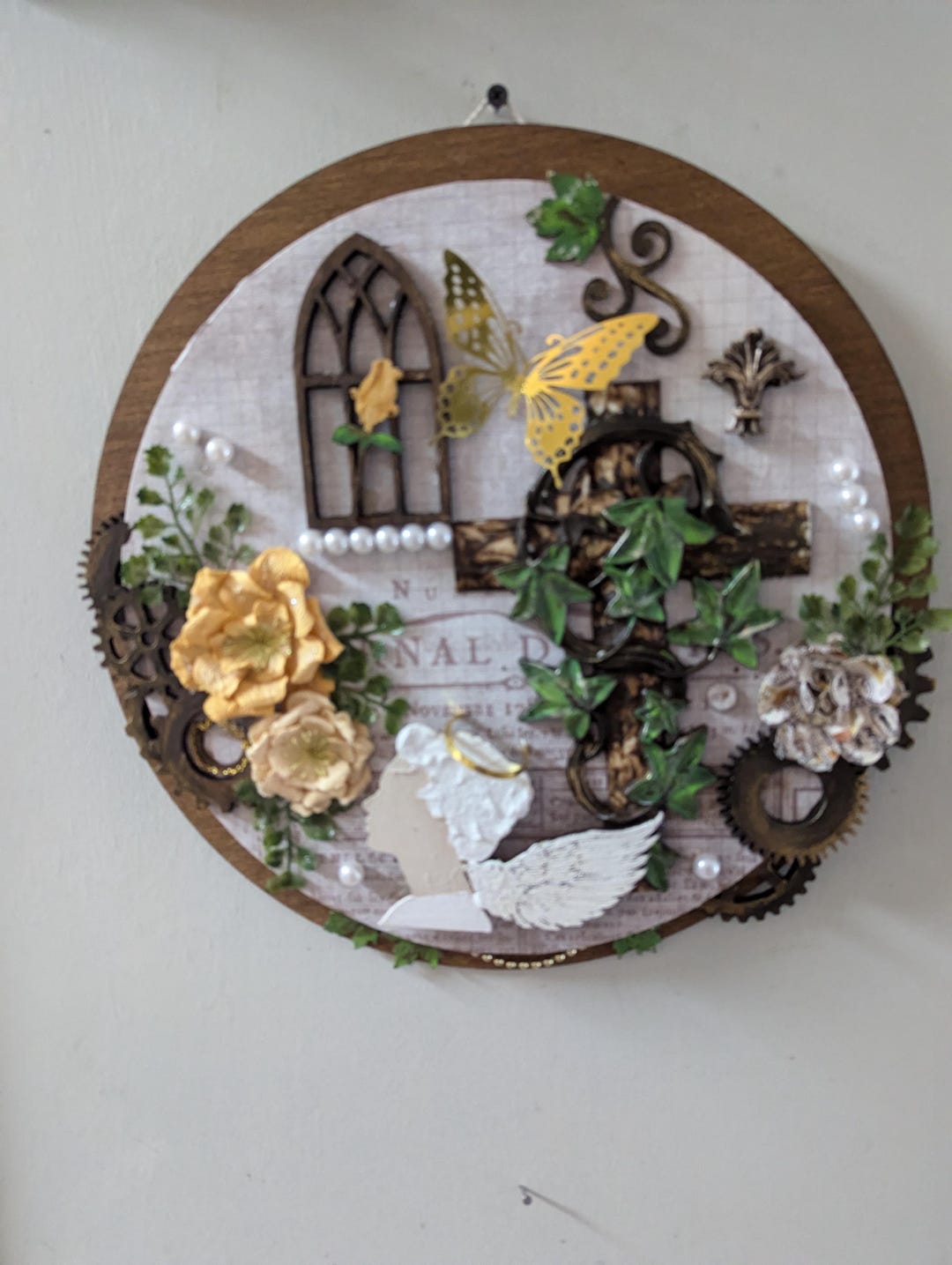 Round Wooden Cross Decor - Etsy