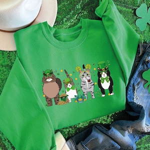Lucky Cats Shirt, St Patty&#39;s Day Sweatshirt, Cat Lover Shirt, Cat Lover Tee, Lucky Irish Shirt, Cat Shamrocks Shirt, Irish Cat Mom Hoodie