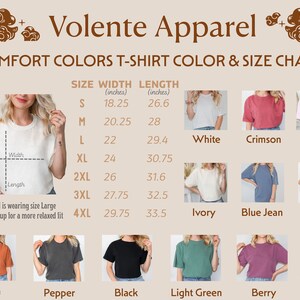 a women's short - sleeved shirt with different colors and sizes