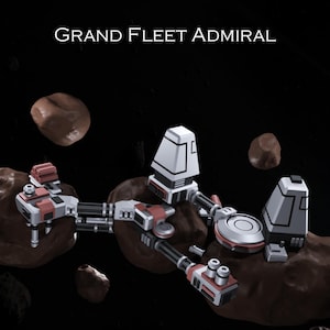 Puede incluir: Un modelo de una estación espacial con un esquema de color blanco y gris. La estación está unida a un gran asteroide marrón oscuro. La estación tiene una plataforma circular y varios brazos que se extienden desde ella. El texto "GRAND FLEET ADMIRAL" se muestra sobre la estación.