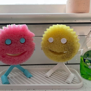 Scrub Daddy/Mommy Sponge Person Holder