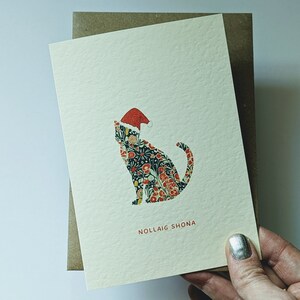Carte de Noël chat en langue irlandaise, Nollaig Shona, carte de Noël irlandaise, A6, intérieur vierge, enveloppe incluse
