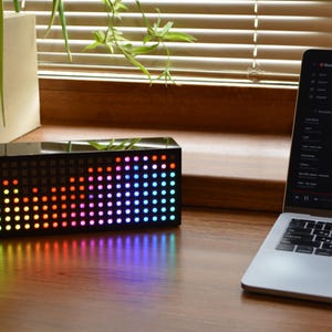 Mini Spectrum Analyzer: Sound Reactive Lights for Streaming Studios