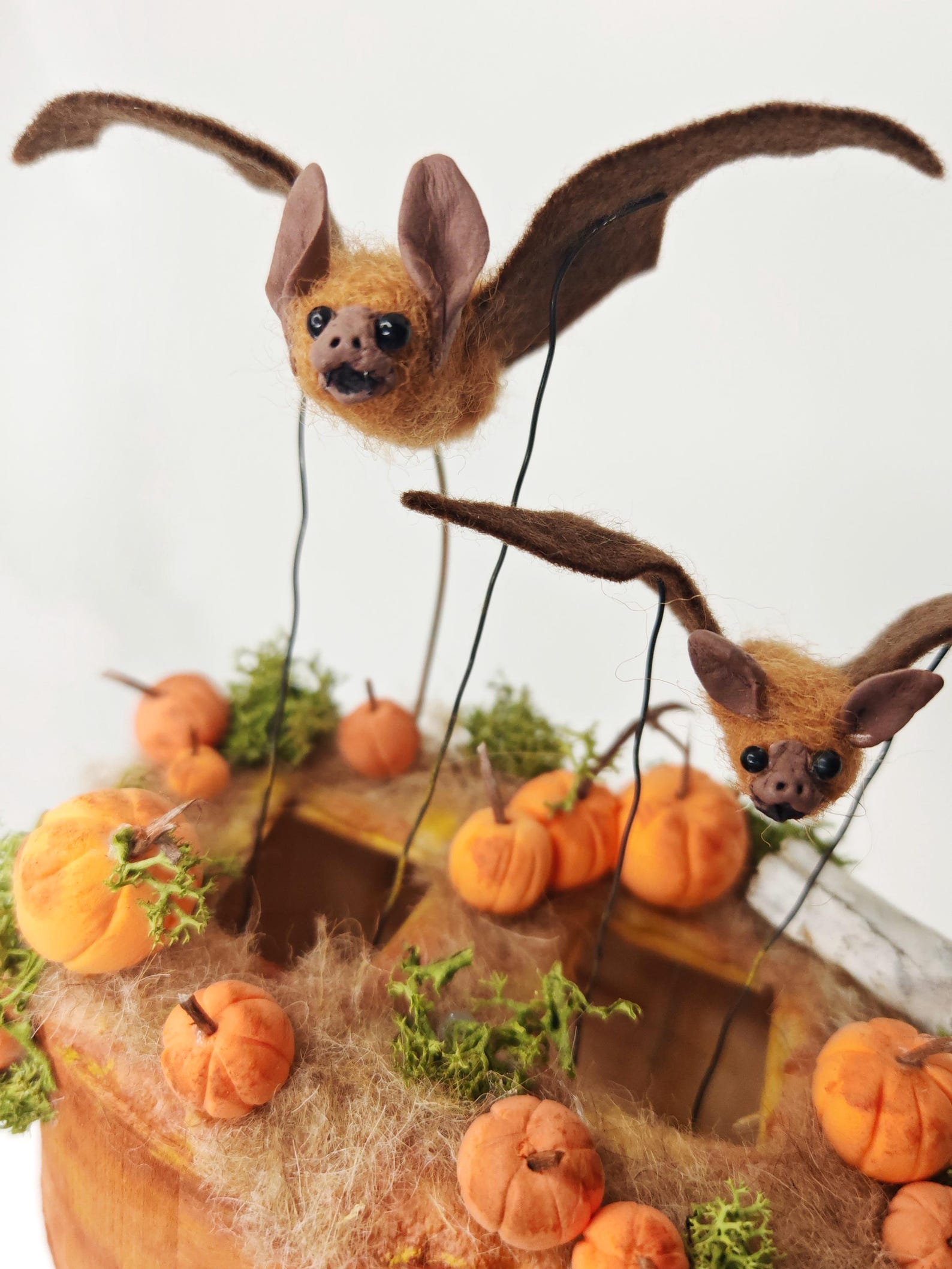 Two Little Bats Flying Over a Pumpkin Patch Automata, Mechanical ...