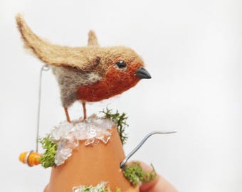 Needle felted robin automata, mechanical automaton, kinetic Sculpture