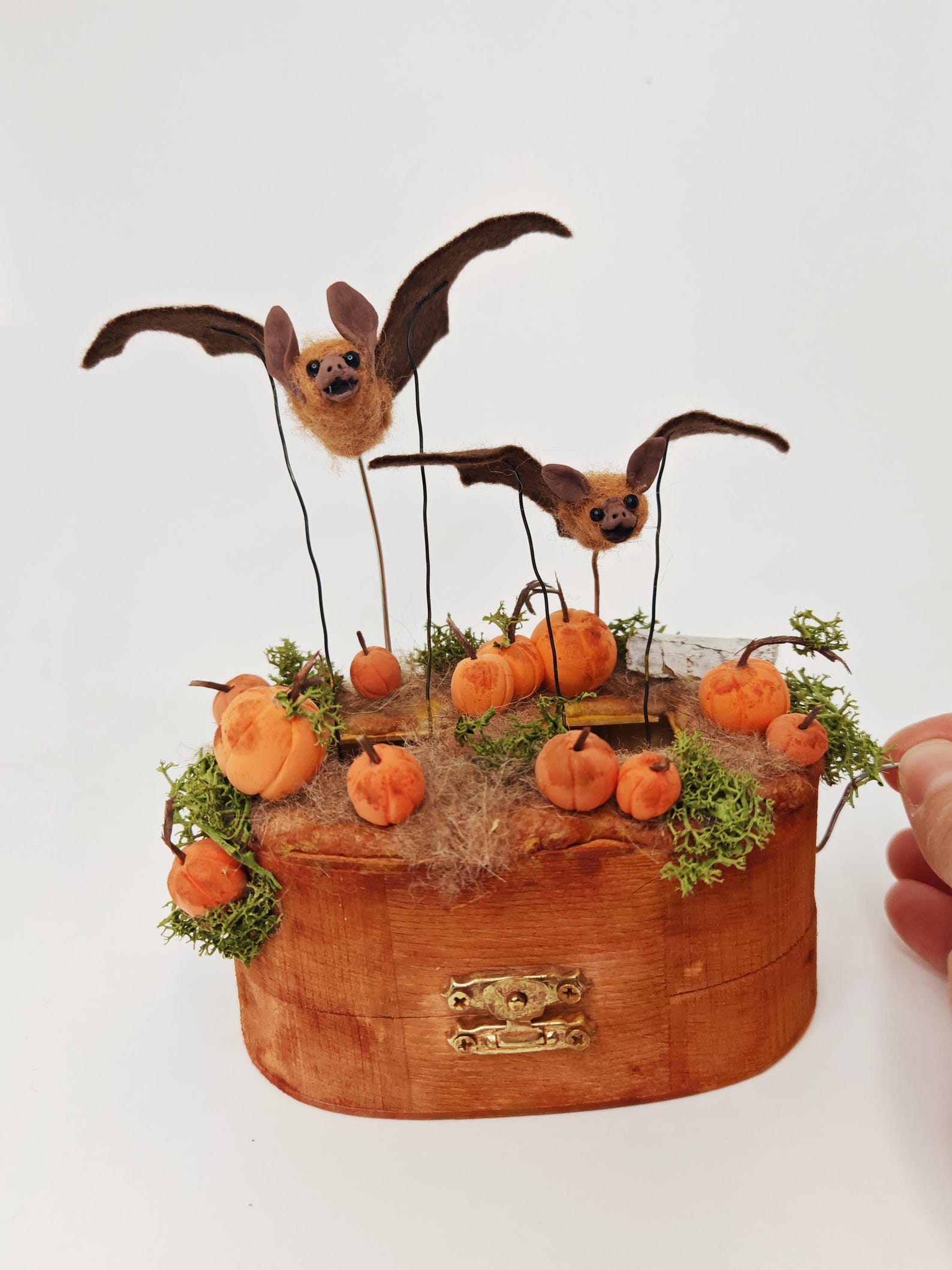 Two Little Bats Flying Over a Pumpkin Patch Automata, Mechanical ...