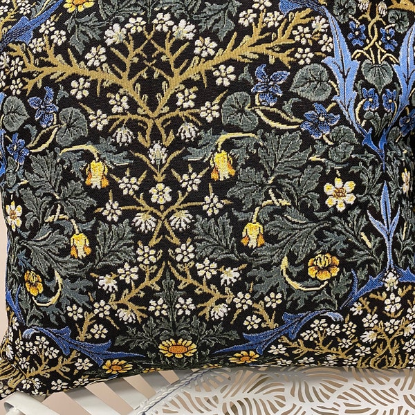 Funda de almohada de tapiz tejido: Diseño William Morris Blackthorn 18*18