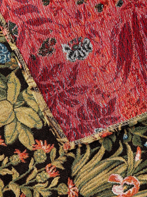 William Morris Tapestry Bedspread: Thousand Flowers Jacquard Woven