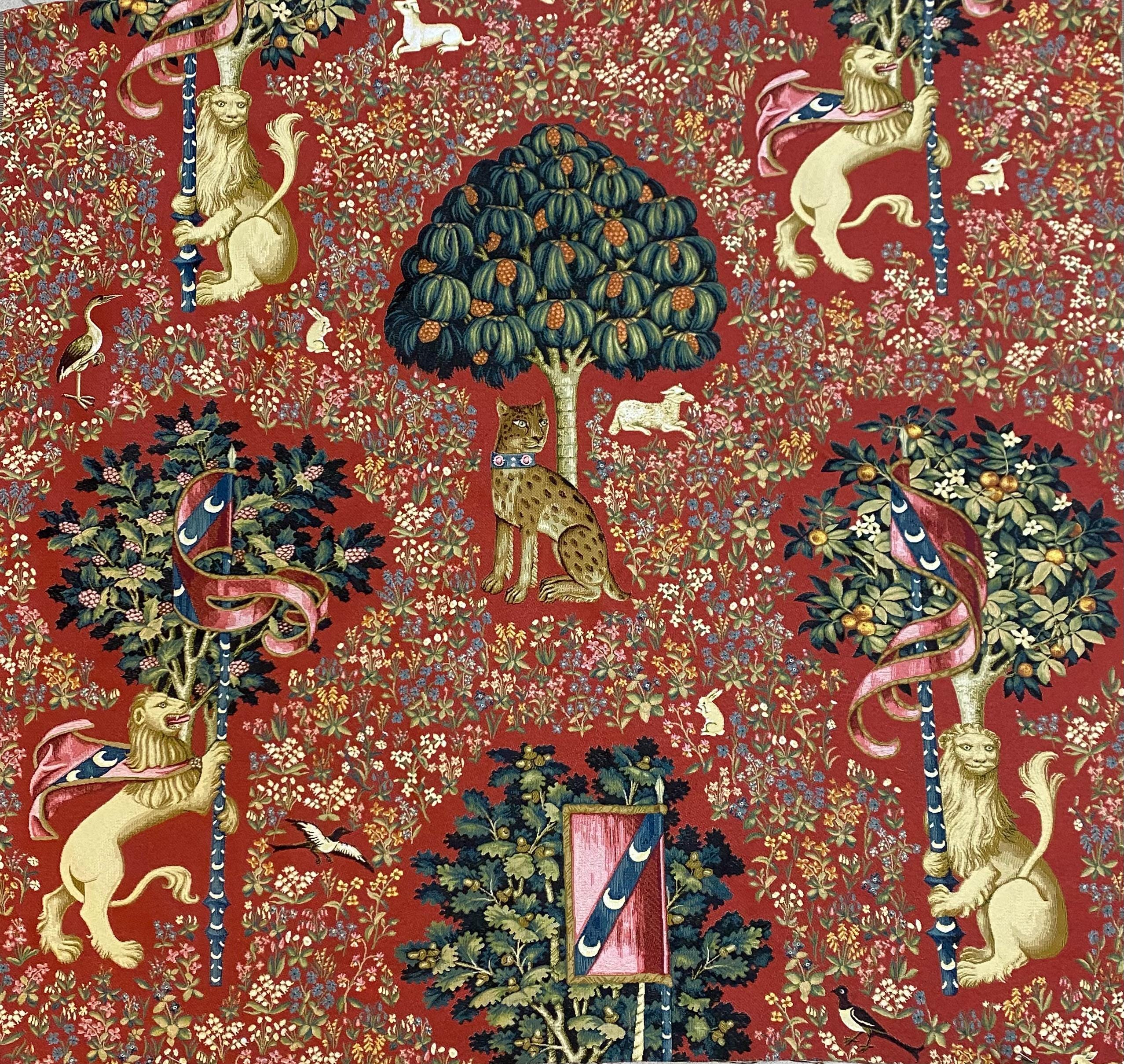 Tapisserie Murale Vintage – Bestiaire Fantastique Médiéval – Damas – Thème Chevalier