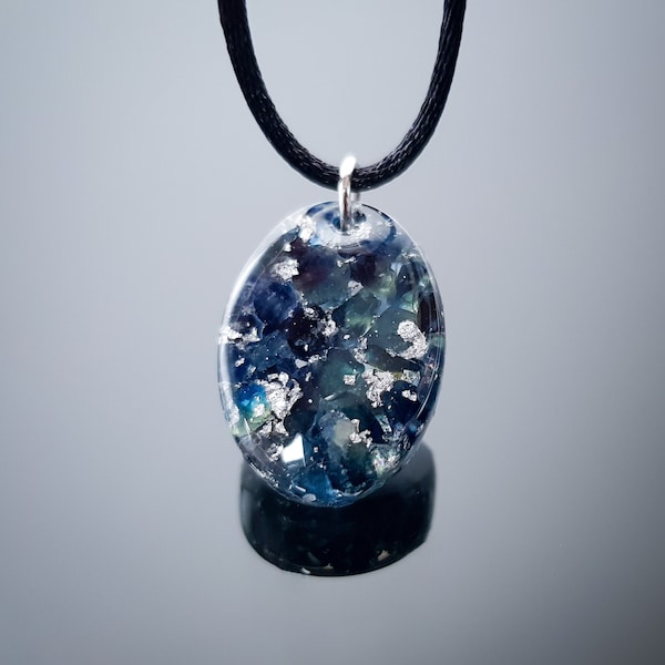 Roher blauer Saphir Halskette, natürlicher Saphir und Silberschmuck, September Birthstone, Saphirkristall ovaler Anhänger