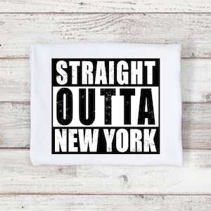 Koszulka Straight Outta New York, Koszulka graficzna, Koszulki New York, Prezent dla miłośnika Nowego Jorku, Koszulka stanu NY, Koszulka domowa New York