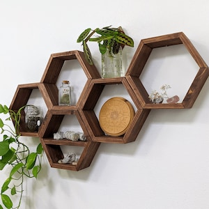 Set of 5 hexagonal shelves, wall shelves, dark walnut color, honeycomb shelves, floating honeycomb shelves