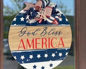 God Bless America Patriotic Door Hanger: 4th of July Decor
