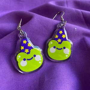 Frog Wizard Earrings | Frog Earrings | Froggy Gift | Cute Halloween Earrings | Kawaii Earrings | Cute Frog | Spooky Cute | Halloween Gift