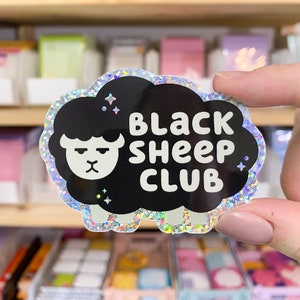 Autocollant holographique scintillant en vinyle noir mouton | Mouton noir de la famille | Sticker bizarre | Sticker introverti | Sticker mouton noir