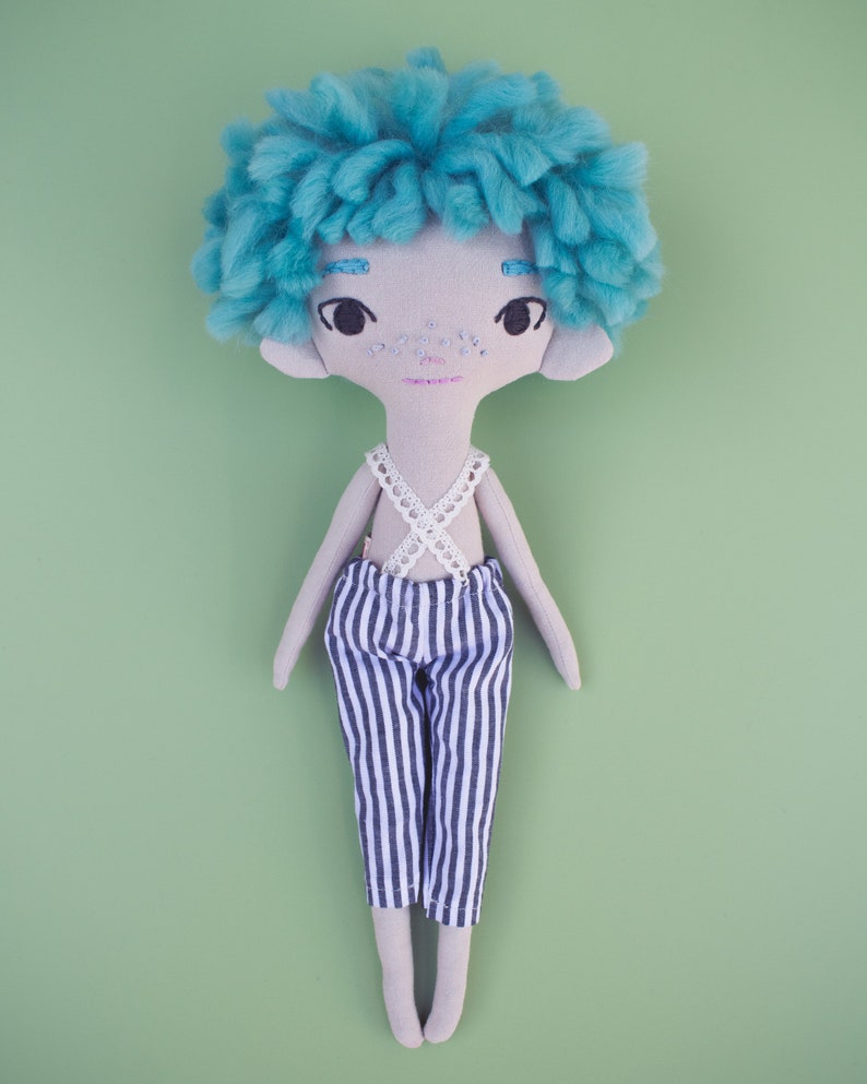 Suki, eco fabric doll, handmade stuffed toy Criaturis image 2