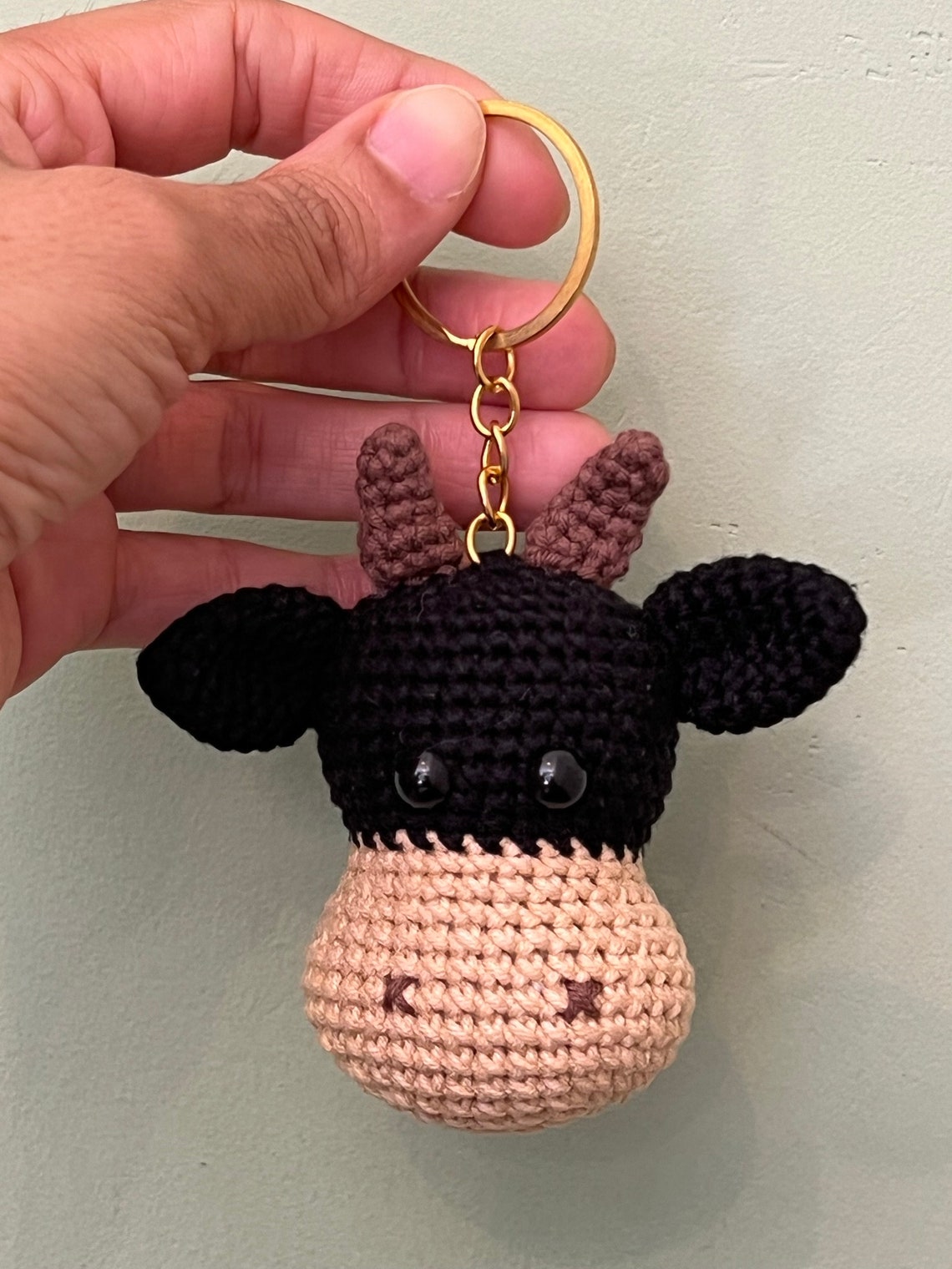 Cow Crochet Keychain / Amigurumi Brown Cow Keychain / Amigurumi / Gift
