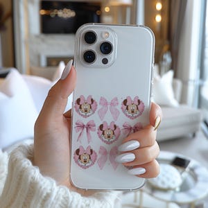 Custodia per telefono Disney Minnie Mouse con fiocco rosa e scritta "Retro Minnie Coquette" AC576