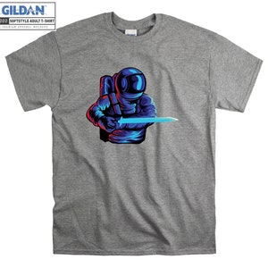 Knight Astronaut Camiseta Sword Space Artsy Camiseta Camiseta Oversized S M L XL XXL 3XL 4XL 5XL Hombres Mujeres Unisex D3368