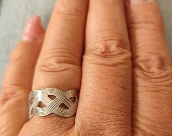 STAINLESS STEEL cross ring