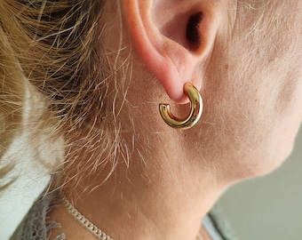 Jolies petites boucles d'oreilles créoles épaisses en ACIER INOXYDABLE dorées