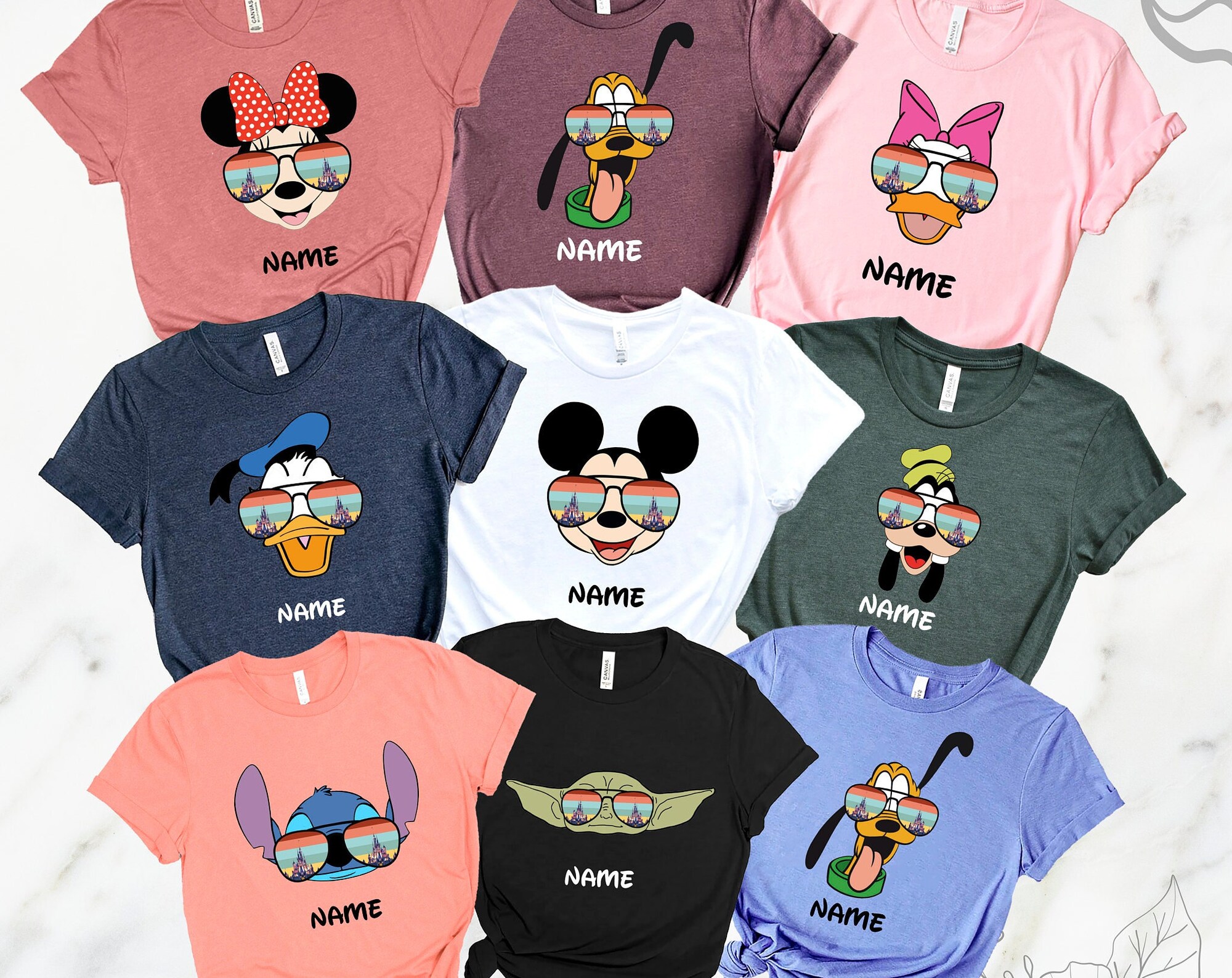 Discover Camiseta Personalizada Personajes de Disney Familia 2022