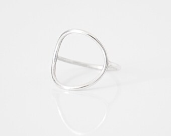 round geometric ring