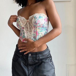 Vintage 80s Floral Lace Bustier – Multicolor Strapless Crop Top, Size 34B, Cottagecore Lingerie Aesthetic